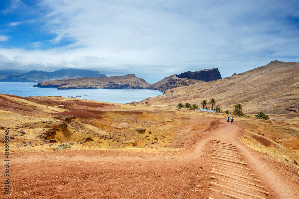 Fototapeta premium cliffs at Ponta de Sao Lourenco, Madeira, Portugal