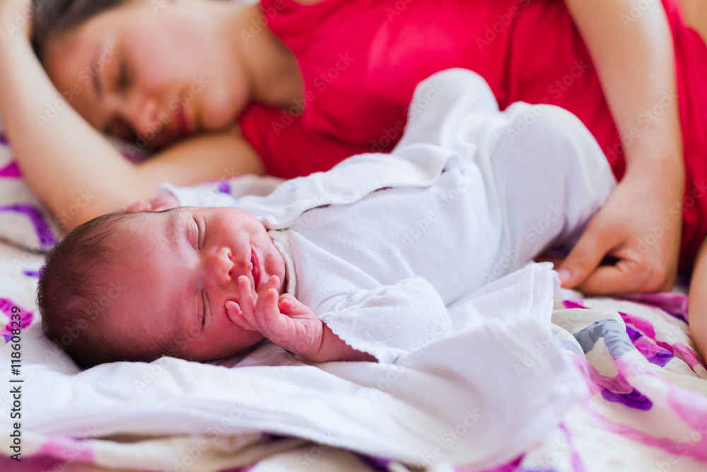 Giving birth abstract Giving birth abstract