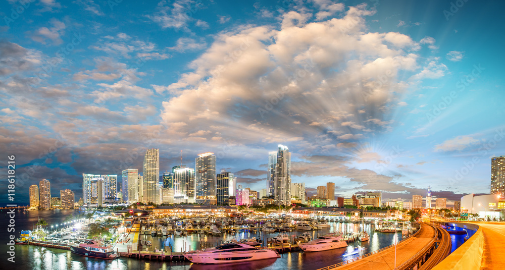 Amazing sunset colors of Miami. Downtown panoramic view