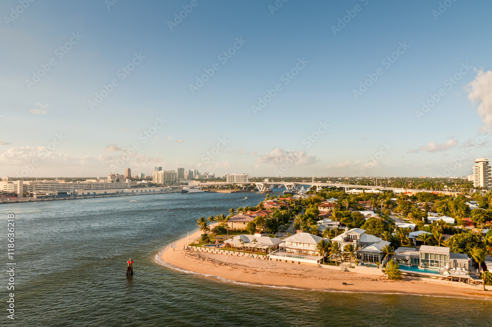 Skyline of the waterfront of Fort Lauderdale, Florida, USA