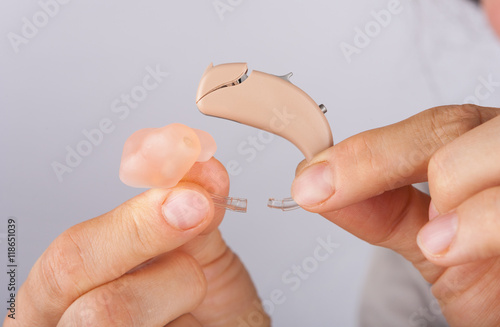 Ear mold and hearing aid