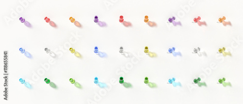 Tableau sur toile 押しピンのイラストCG