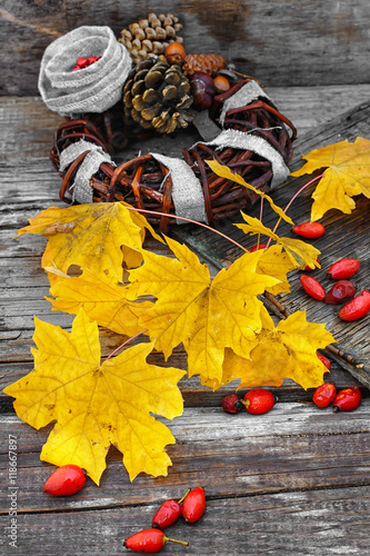 autumn leaves wreath