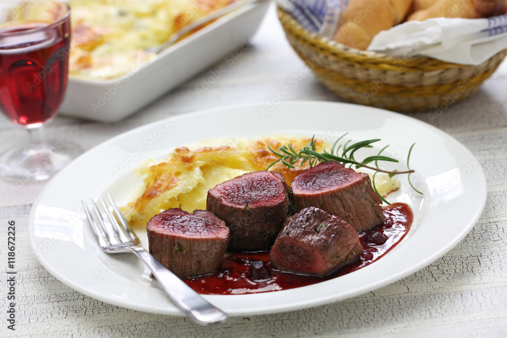 venison steak with creamy baked potato venison steak with creamy baked potato
