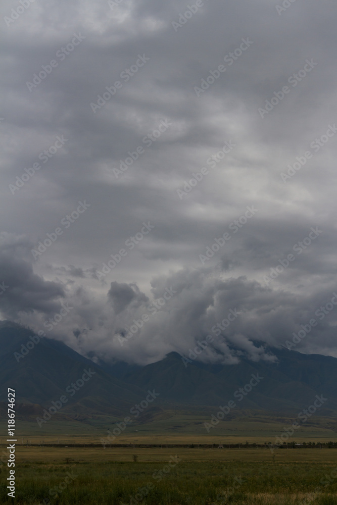 Fototapeta premium thunderstorm in the mountains