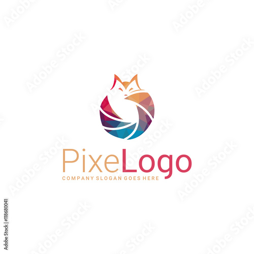 Polygonal fox logo. Shutter fox logotype. Abstract elegant business logo.