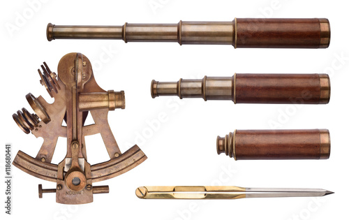 Photos Sextant, telescope, divider isolated on white background
