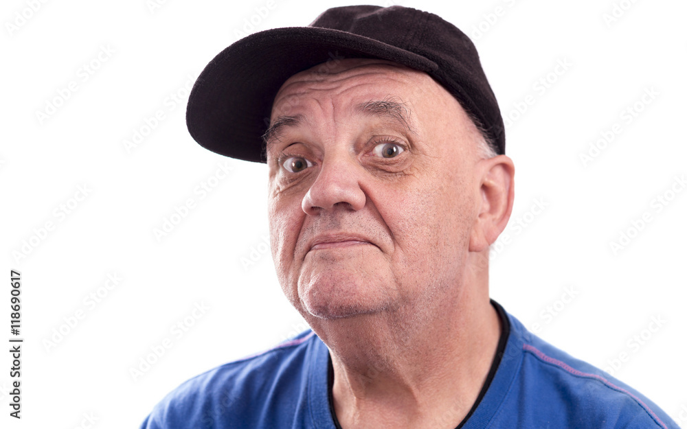 portrait homme avec casquette sur fond blanc portrait homme avec casquette sur fond blanc
