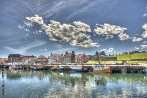 Bateau de pèche, port de Dunbar - Ecosse photo