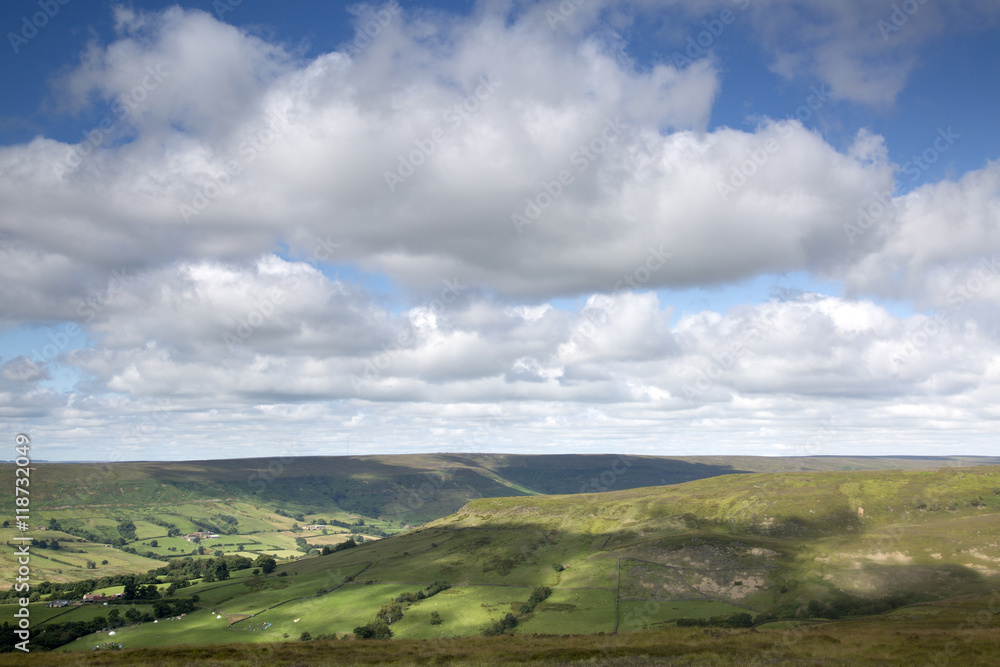 Obraz premium North York Moors outside Hutton le Hole Village; Yorkshire