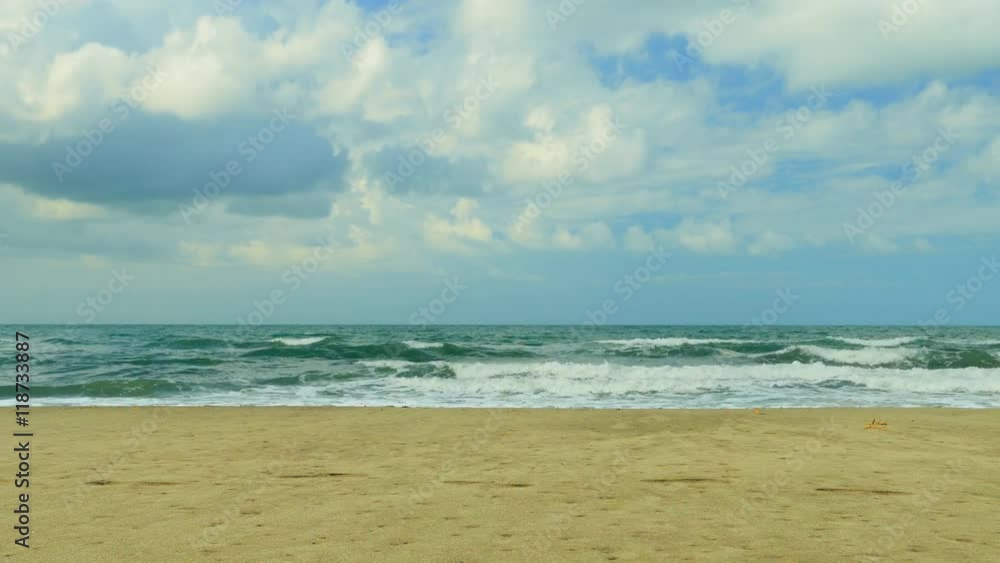 The waves of the sea and clouds The waves of the sea and clouds