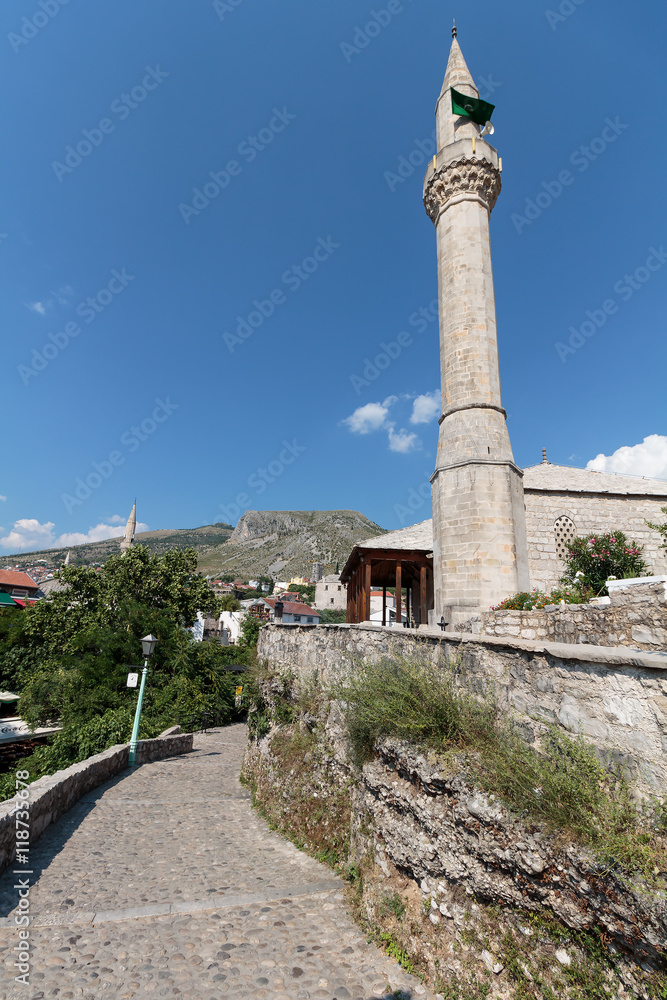 The mosque and path leading to Old Bridge in Mostar, Bosnia and Herzegovina