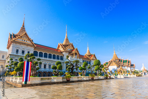 Chakri Maha Prasat or Grand palace in Bangkok, Thailand © Photo Gallery