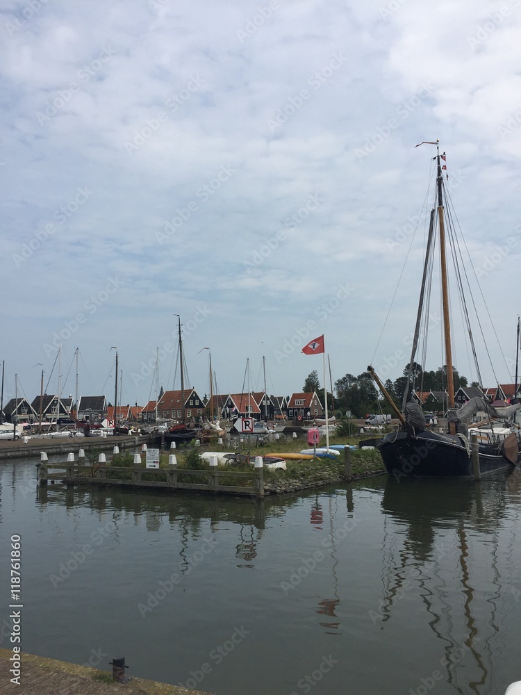 Nave nel porto di Marken, Olanda