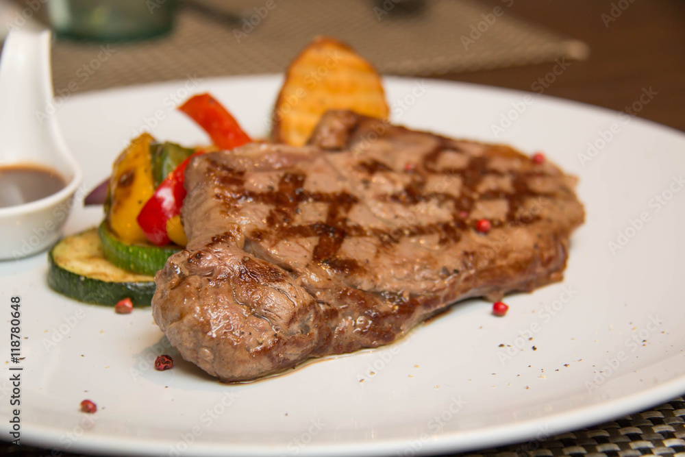 Sirloin steak and Grill vegetables