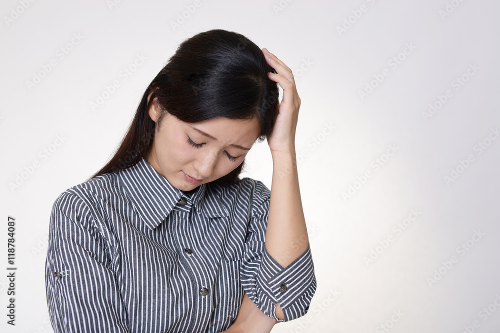 憂鬱な表情の女性 憂鬱な表情の女性