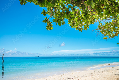 Beautiful tropical island white sand beach summer holiday - Travel summer vacation concept.  © pla2na
