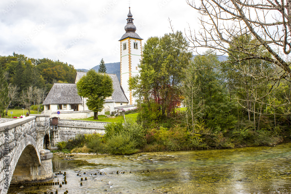 Fototapeta premium Church of St John the Baptist, Bohinj Lake, Slovenia