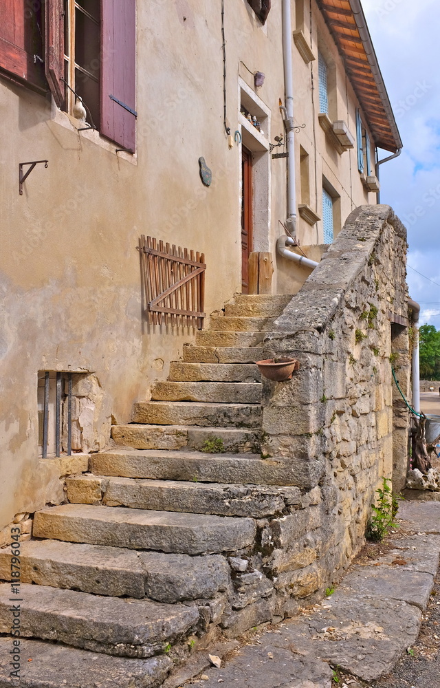 ESCALIER MAISON