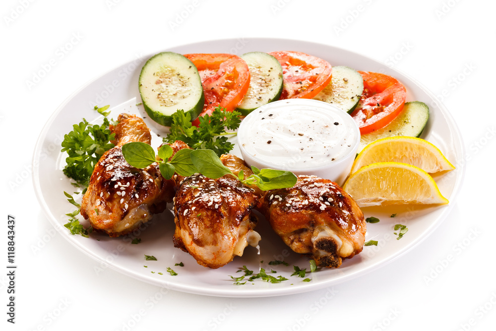 Grilled chicken drumsticks and vegetables Grilled chicken drumsticks and vegetables