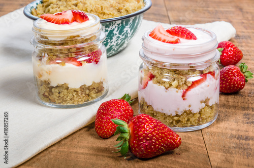 Oatmeal parfait with strawberries and cream