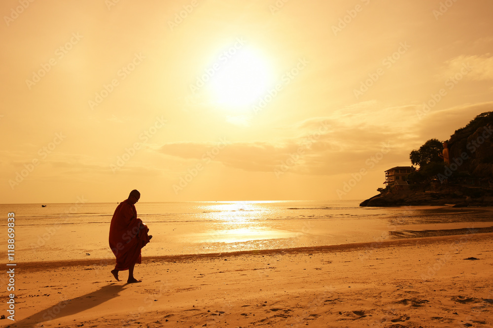 Beautiful sky on the sea at sunset Beautiful sky on the sea at sunset