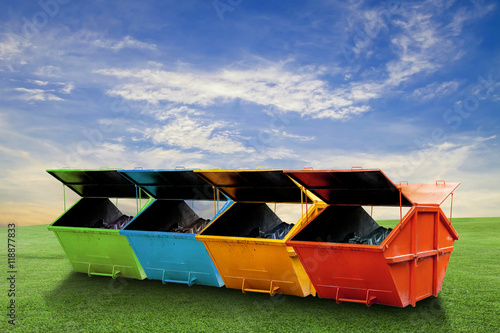 Cuadro en lienzo Colorful Industrial Waste Bin (dumpster) for municipal waste