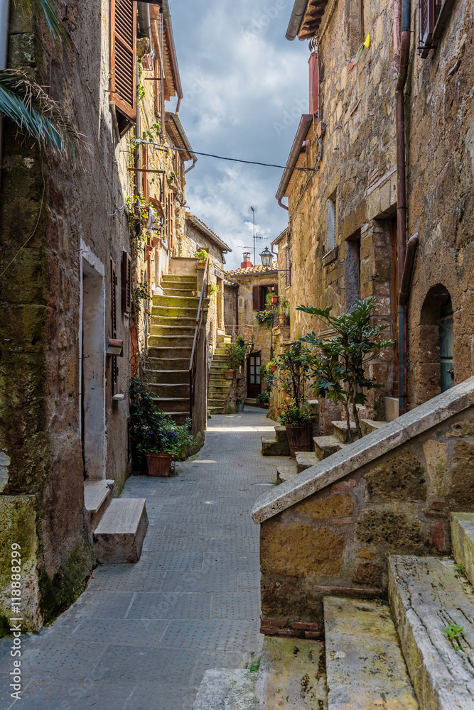 Abandoned nooks miraculously beautiful town in Tuscany.