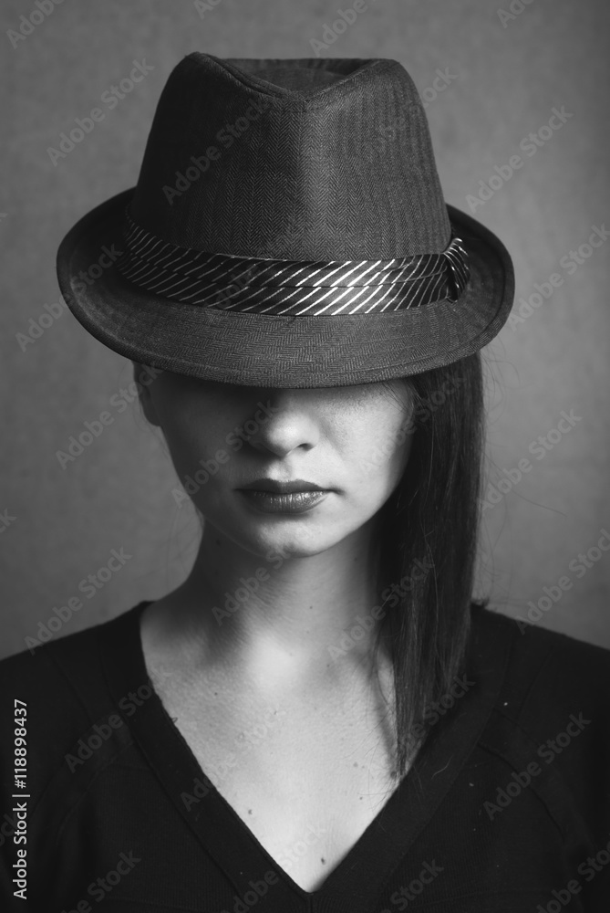 Style Noir: Hollywood actress in the hat, Style Noir: Hollywood actress in the hat,