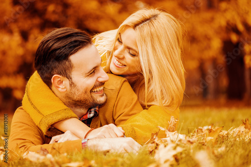 Bild auf Leinwand Couple in love