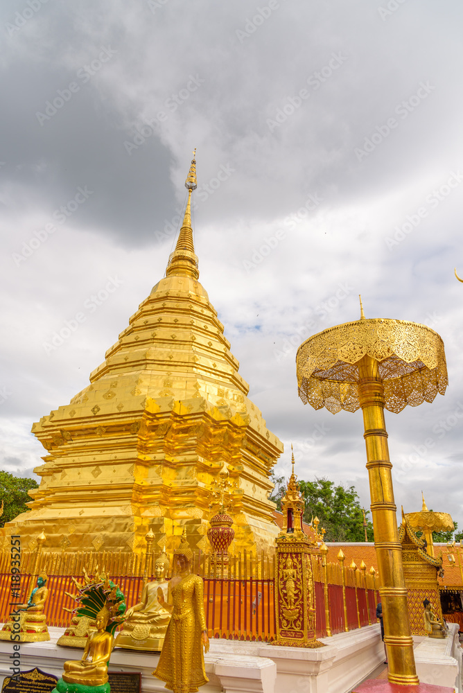 Fototapeta premium Wat Phra That Doi Suthep temple in Chiang Mai Province, Thailand.
