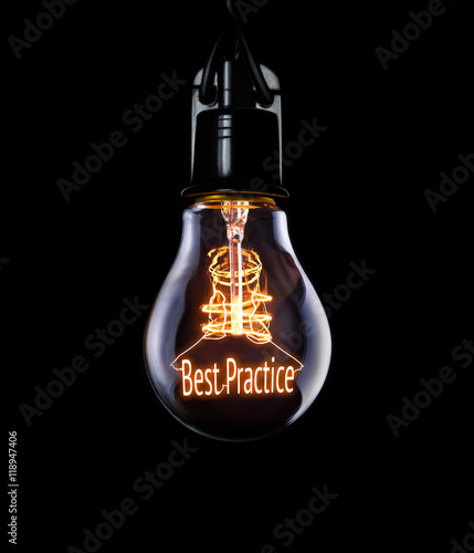Obraz na płótnie Hanging lightbulb with glowing Best Practice concept. w salonie