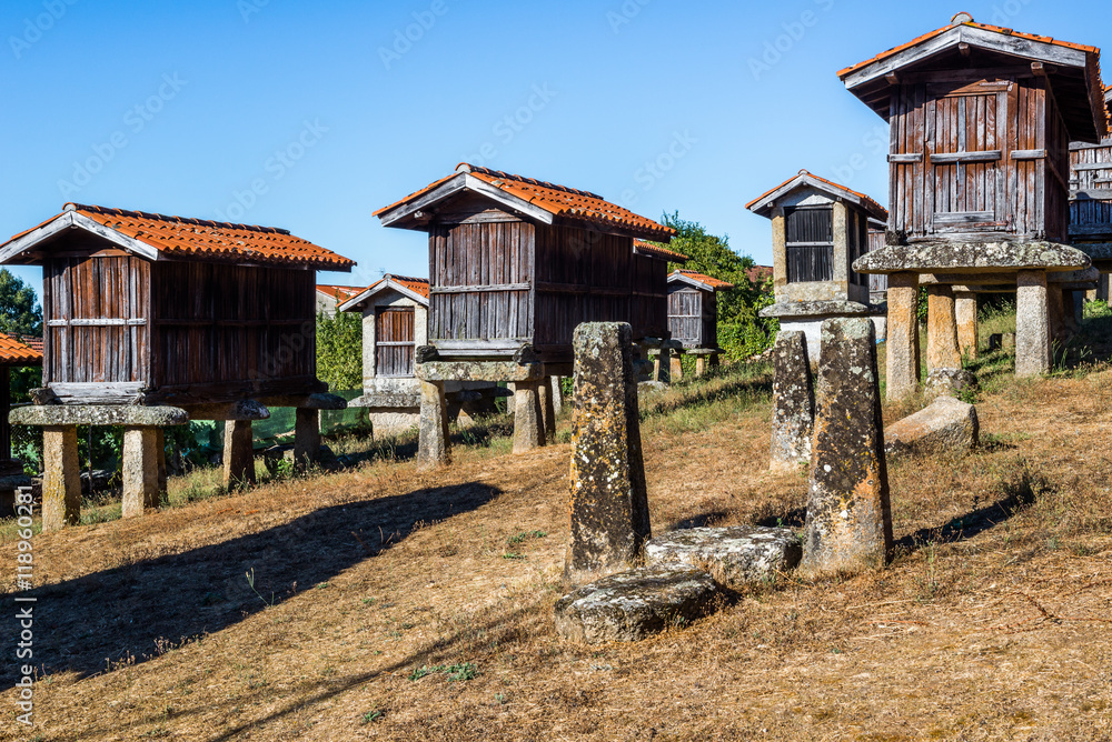 Horreos (granaries) of A Merca, the highest concentration of horreos in Galicia (Spain) Horreos (granaries) of A Merca, the highest concentration of horreos in Galicia (Spain)