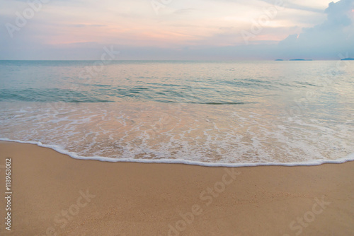 Fototapeta Naklejka Na Ścianę i Meble -  wave of sea on Tropical beach in Andaman Thailand