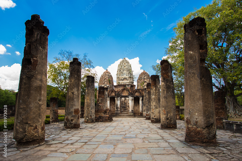 Ruins temple in ancient of beautiful  Sukhothai historical park