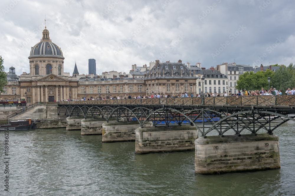 Ponts des arts - Paris - France