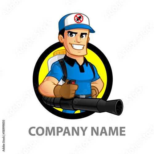 Worker with equipment pest extermination