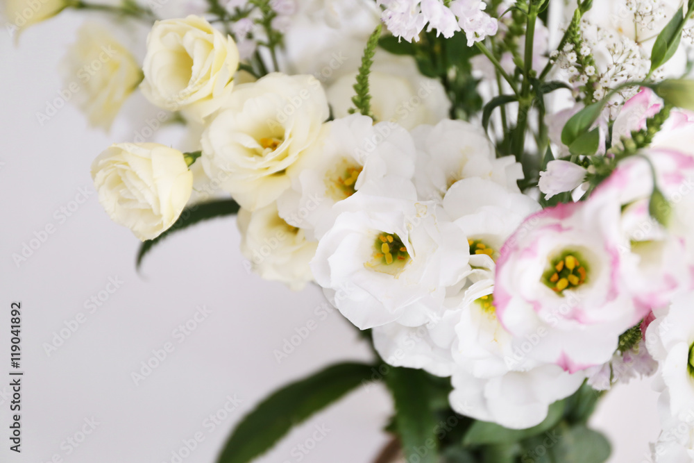 Obraz premium Beautiful flower bouquet, closeup