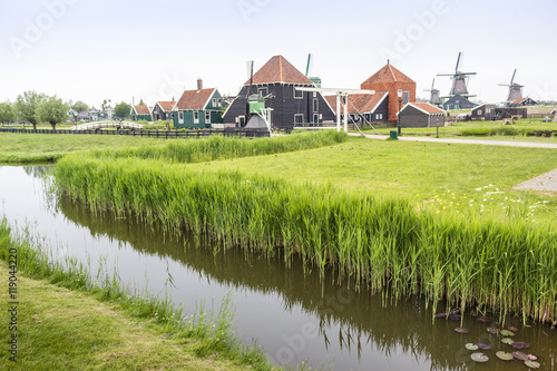 The Netherlands in a nutshell - canals and windmills