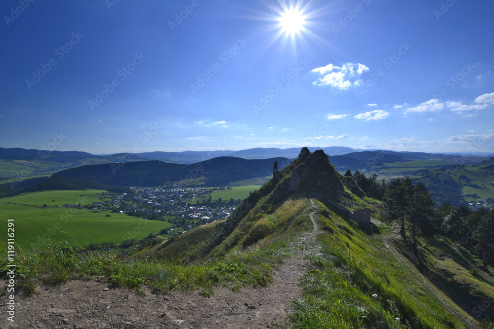 Fototapeta premium Ruiny zamku w Kamenicy, Słowacja