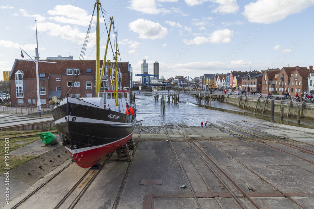 Naklejka premium Schiff in Werft, Nordstrand, Nordsee, Deutschland