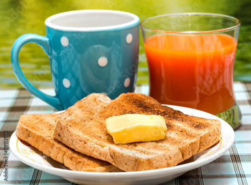 Outdoor Breakfast Toast Showing Meal Time And Breaks