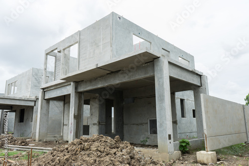 Building structure made with prefabrication system