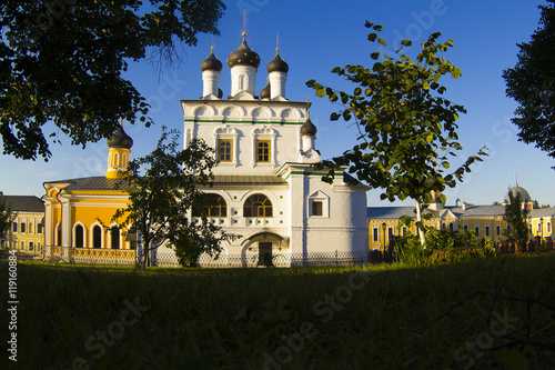 Orthodox monastery Davidova Pustyn photo