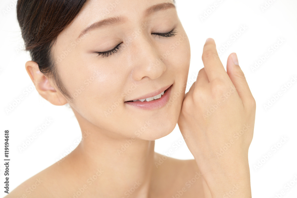寛ぐ美しい女性 寛ぐ美しい女性