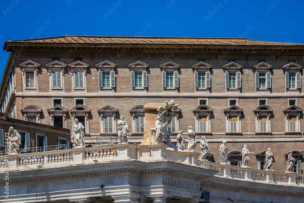 Fototapeta premium Fragment of colonnade of St. Peter's Basilica in Vatican City.