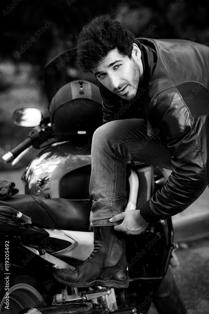 Fototapeta premium brutal biker man