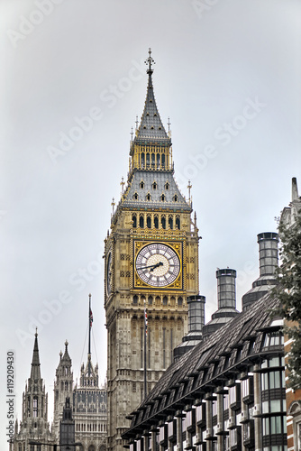 Big Ben against cloudy sky  London  UK