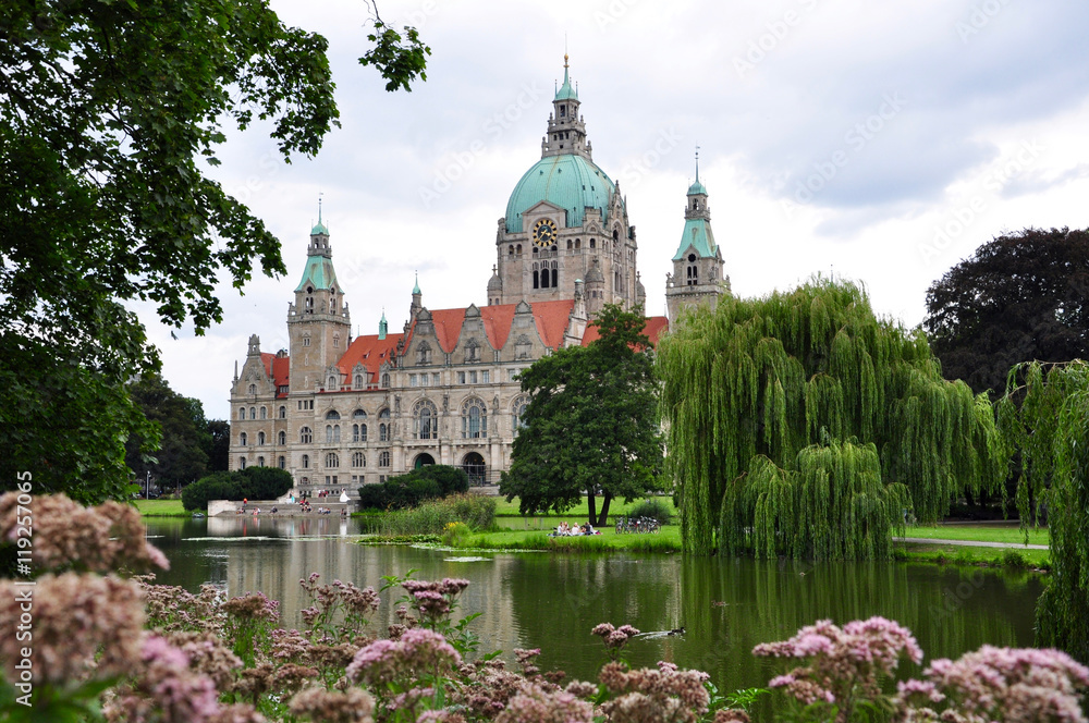 Obraz premium Neues Rathaus