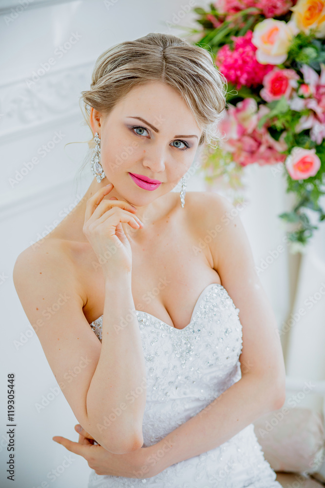 Beautiful Bride portrait wedding makeup and hairstyle with diamond crown Beautiful Bride portrait wedding makeup and hairstyle with diamond crown